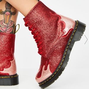 🔥 Dr Martens Flame Glitter Boots 🔥